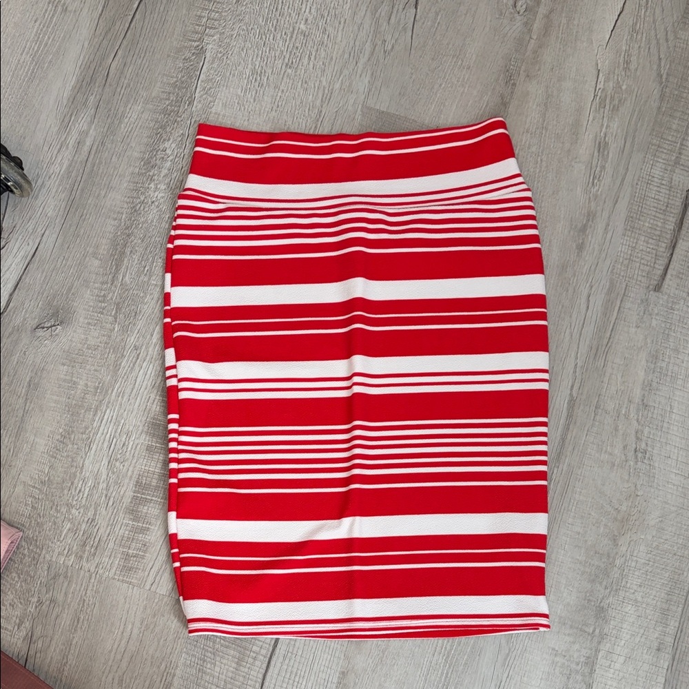 LuLaRoe Red and White Striped Pencil Skirt